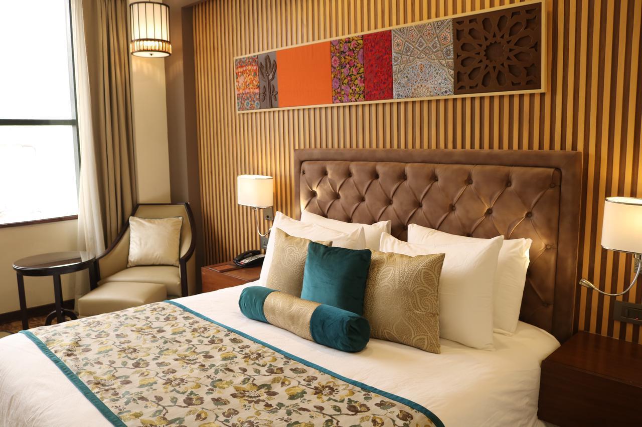 Radisson Srinagar Hotel Exterior photo